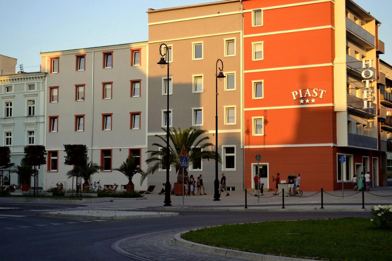 Hotel Piast Nysa Exteriér fotografie