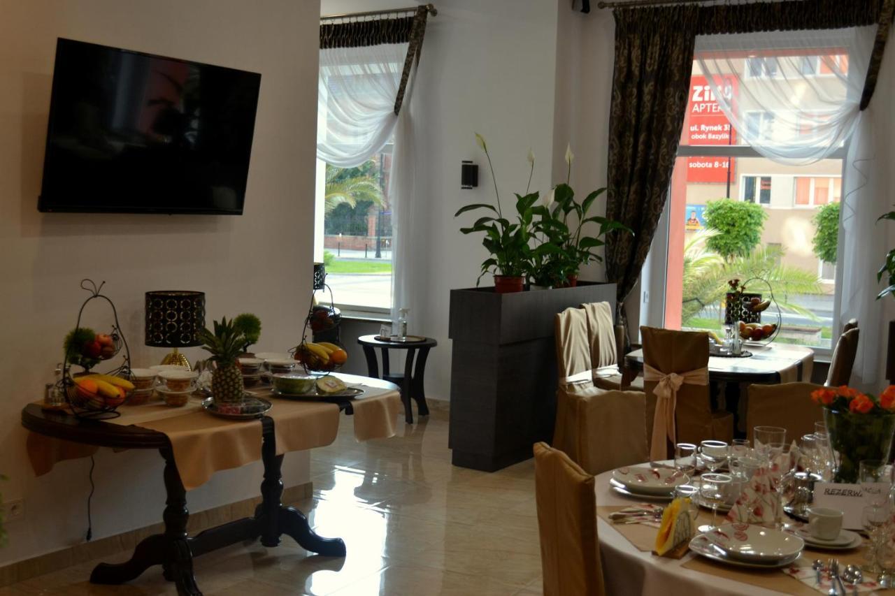 Hotel Piast Nysa Exteriér fotografie