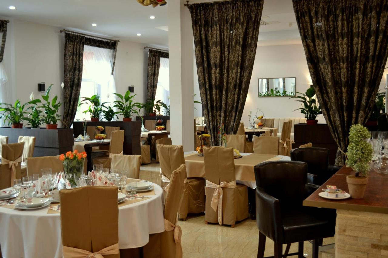 Hotel Piast Nysa Exteriér fotografie